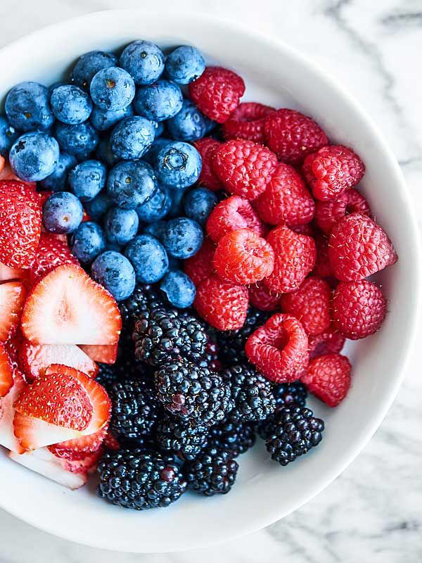 8 Easy-To-Find Fruits That Are Good For Your Heart