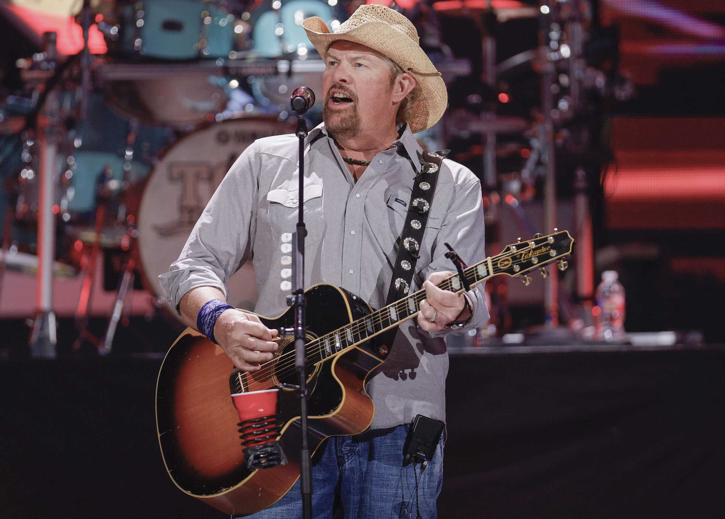 Looking back at some of the hit songs that made Toby Keith a country ...