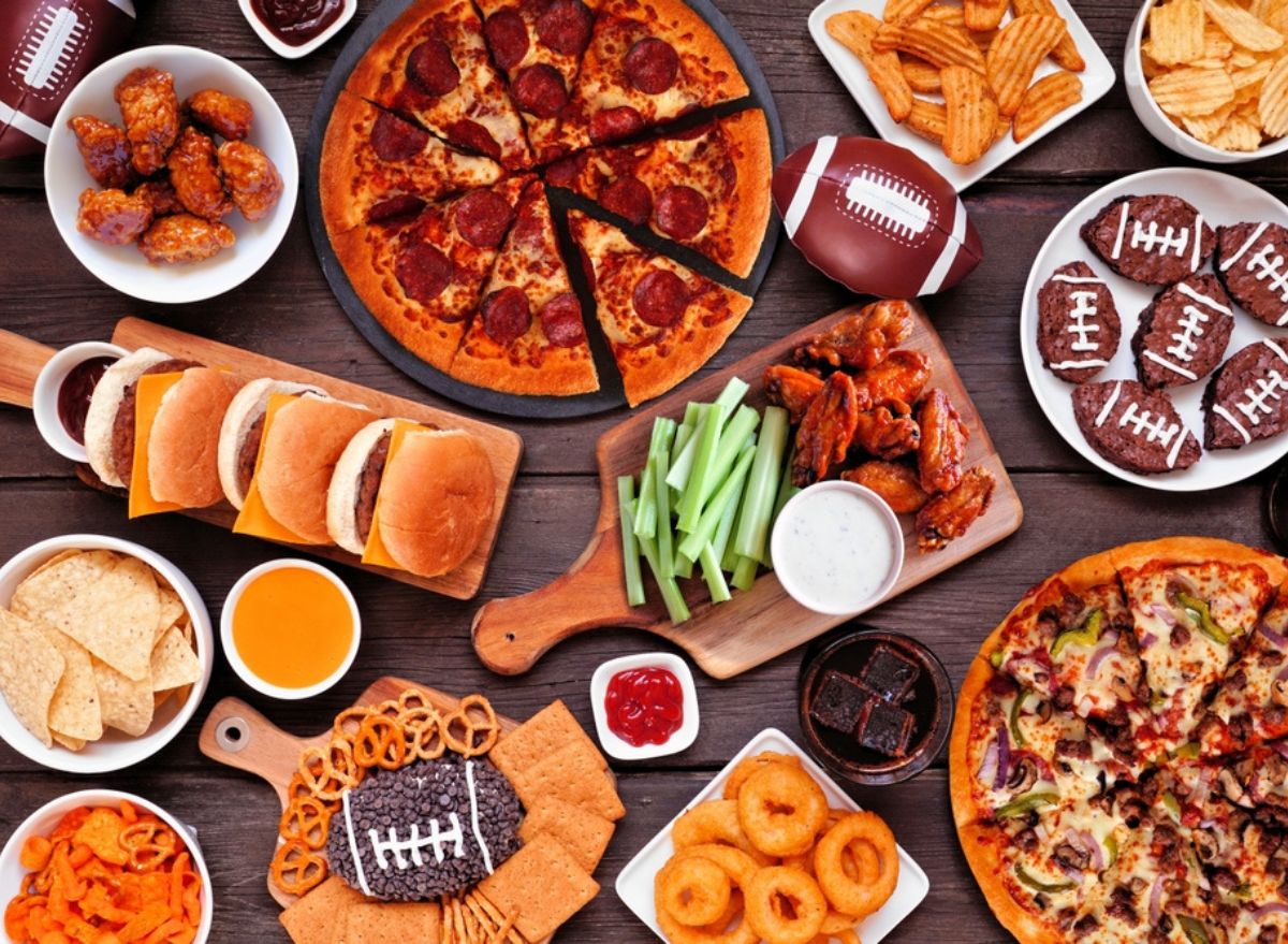 32 Super Bowl Recipes Your Whole Team Will Love   BB1hRrTn.img