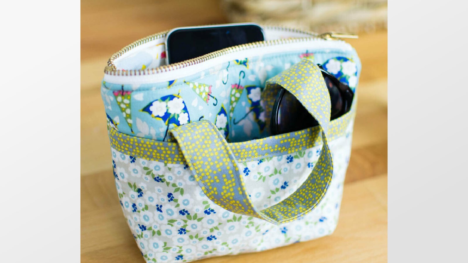 <p>What happens when you add handles and pockets to a zipper pouch? You get the <a href="https://sewcanshe.com/tiny-bag-pattern/" rel="noreferrer noopener">Tiny Zipper Bag</a>! All your favorite fabric scraps are screaming to be sewn into a super cute tiny bag! </p>
