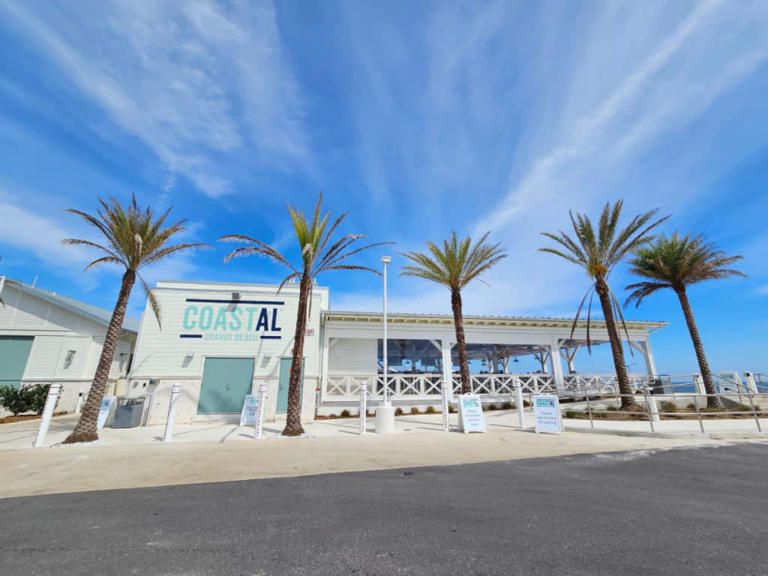 Coastal Orange Beach is the hot new Orange Beach Restaurant and Bar that you will want to visit! Offering epic views, de