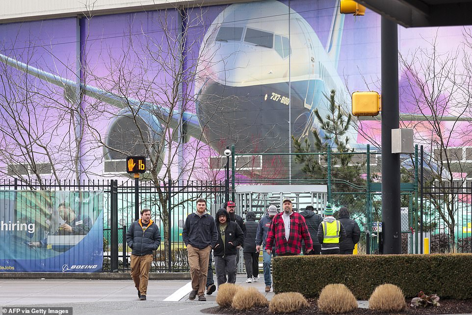 Boeing Union Threatening To Strike If 40% Pay Raise Is Not Met