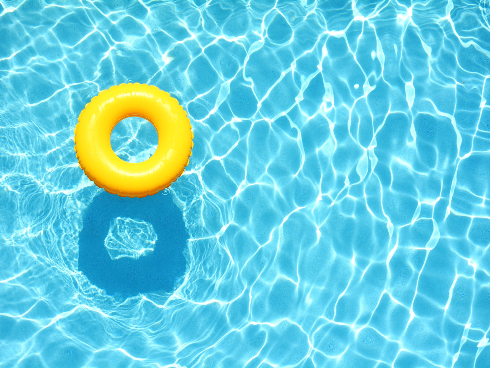 Can You Drink Swimming Pool Water In An Emergency?