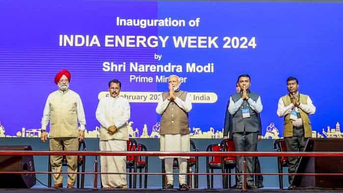 India Energy Week 2024 India Renews USD 78 Bn Qatar LNG Deal Till 2048   BB1hSekv.img