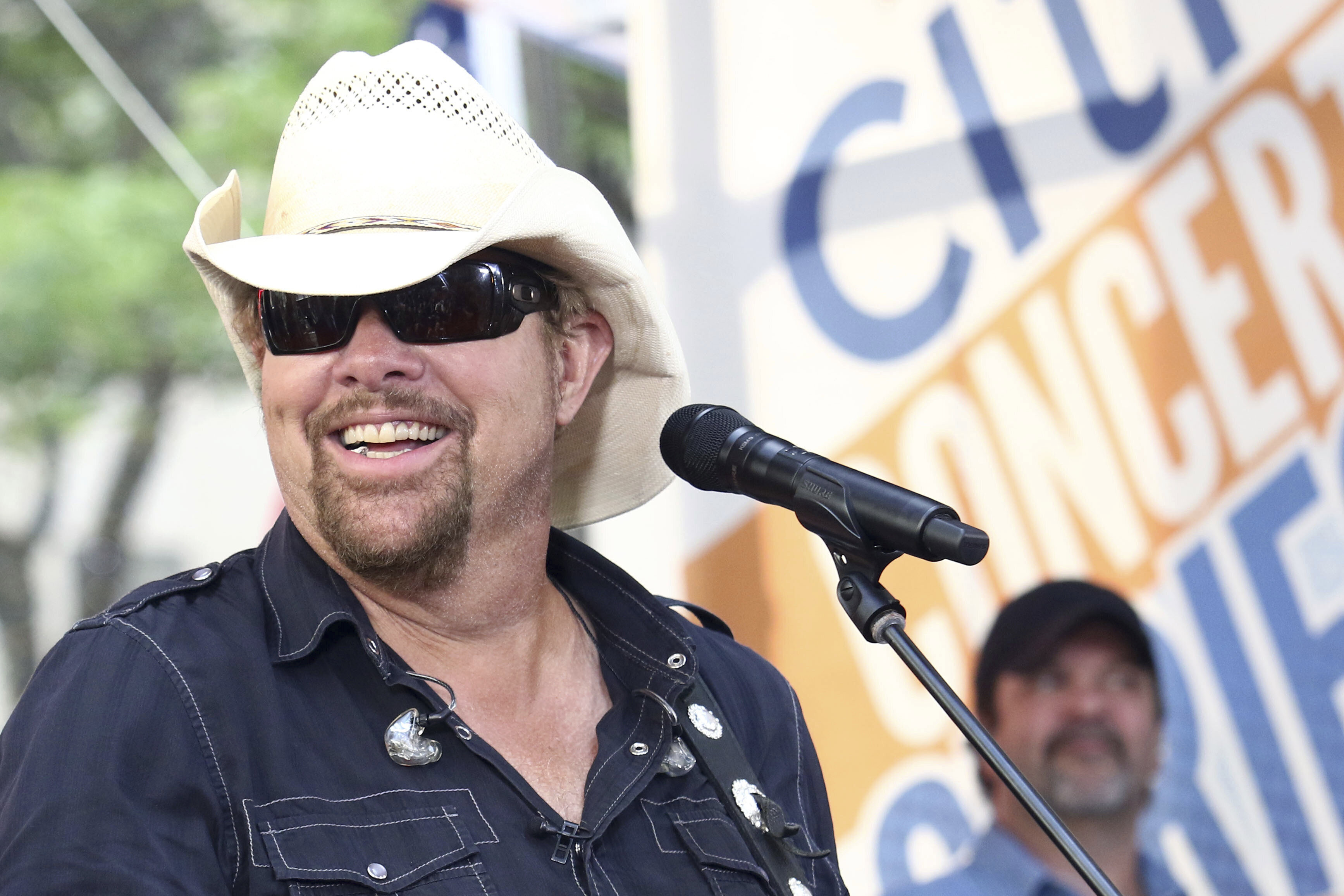Toby Keith’s Death Inspires Social Media Tributes