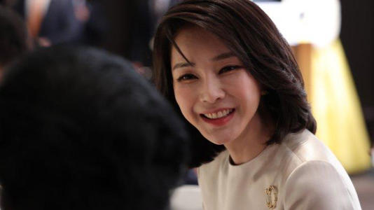 Potret Kim Kun-hee, istri Presiden Korea Selatan Yoon Seok Yeol. Kim Kun Hee terlihat awet muda di usianya yang ke-50 tahun