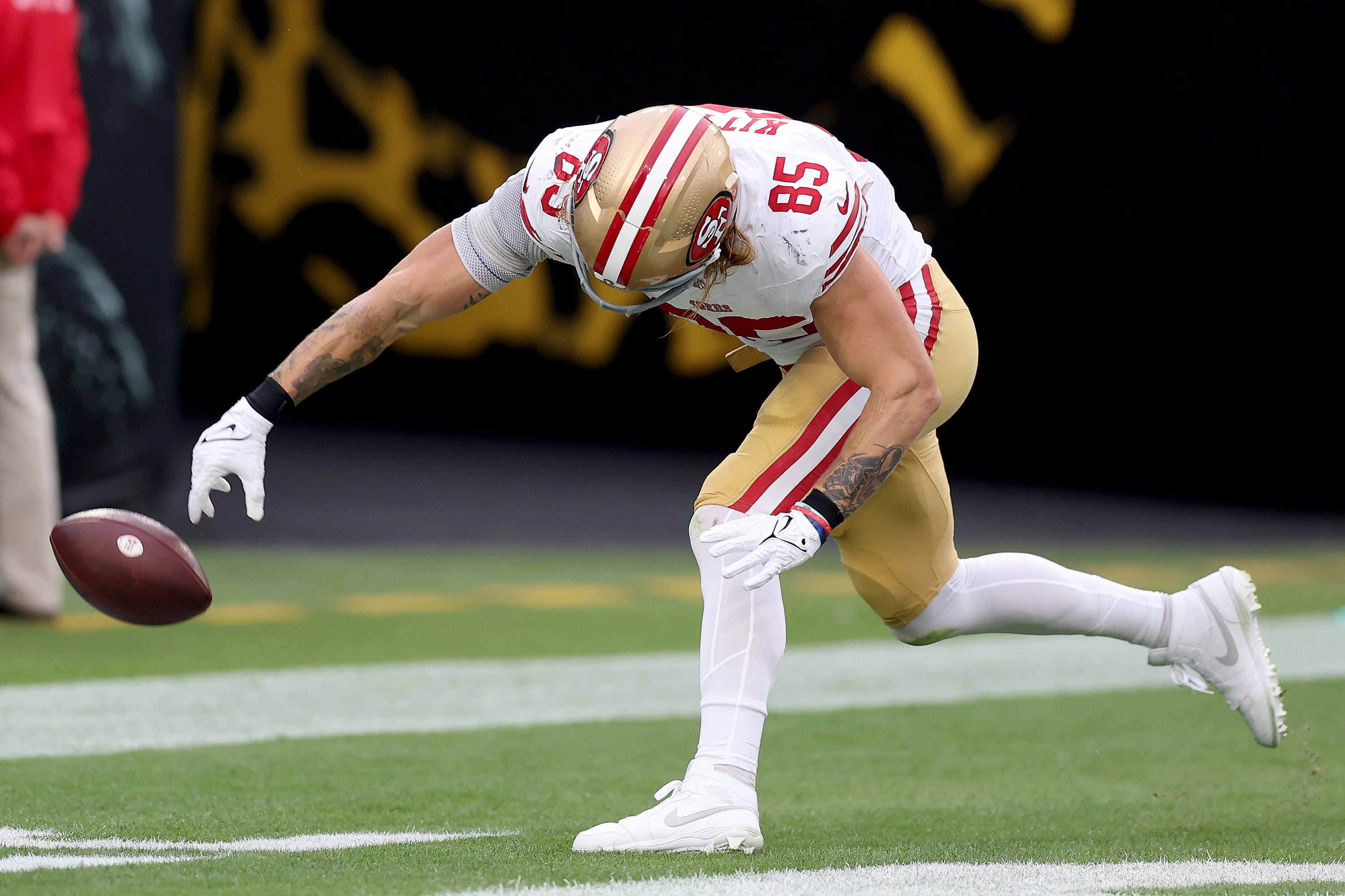 49ers Injury News: Kyle Shanahan Expecting George Kittle, Arik Armstead ...