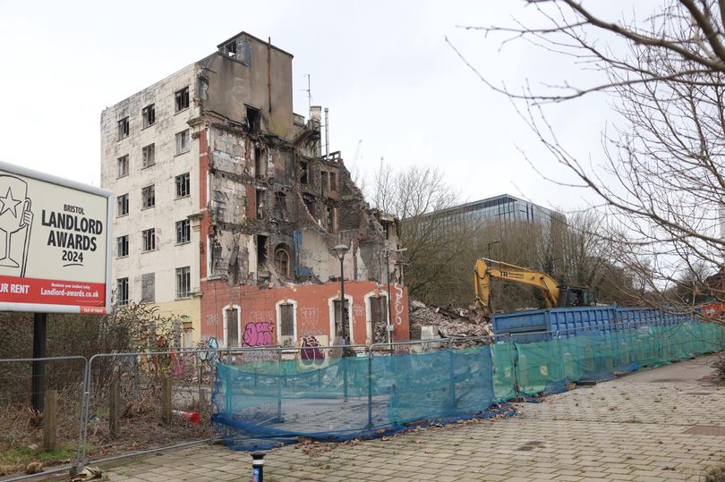 demolition work on landmark former hotel near bristol temple meads railway station comes to a halt