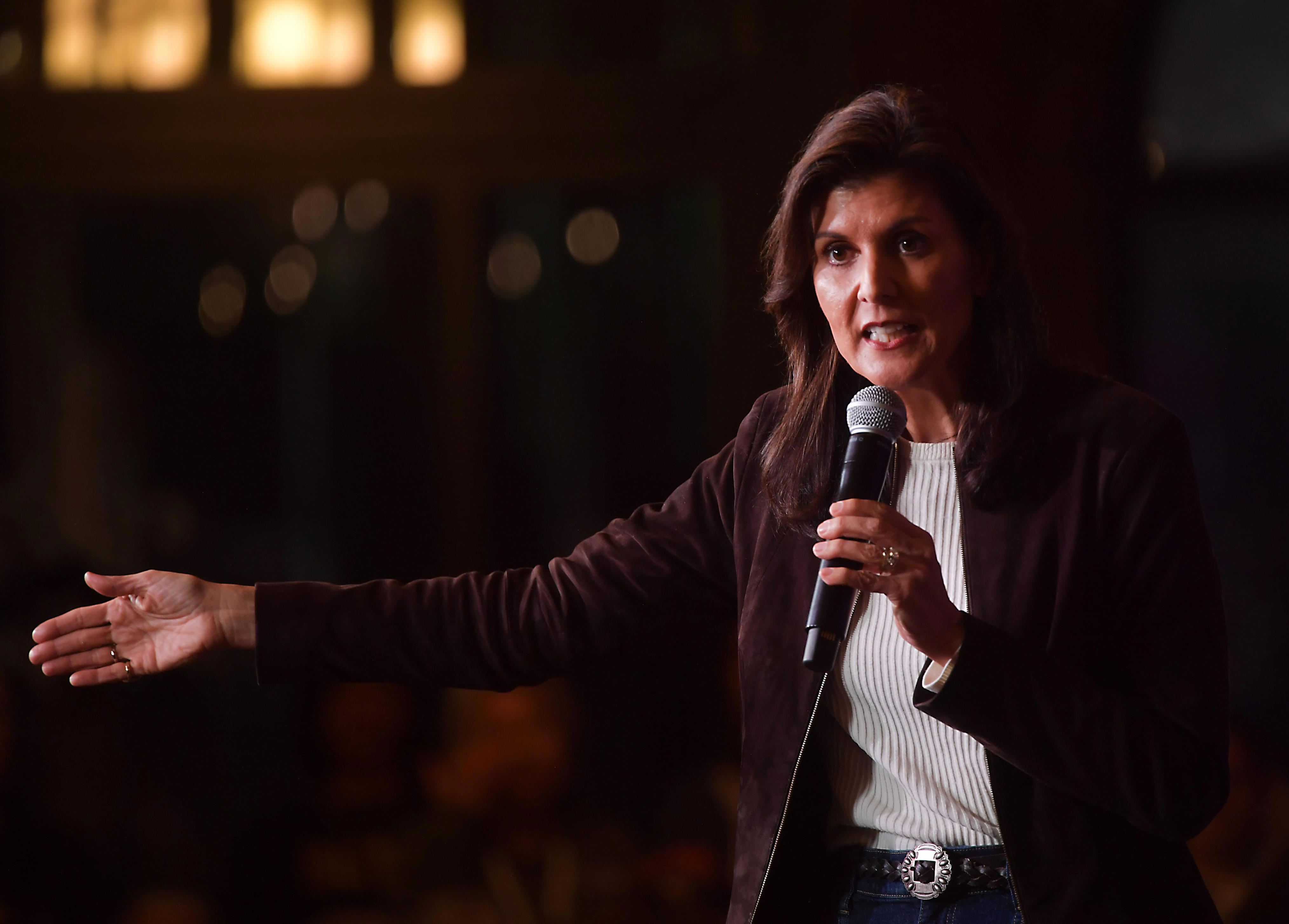 How Donald Trump’s shadow could eclipse Nikki Haley’s Super Tuesday efforts