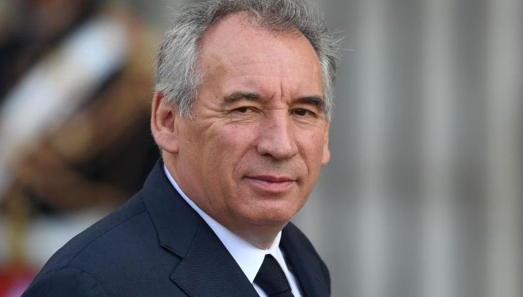 Remaniement: Bayrou De Retour Au Gouvernement?