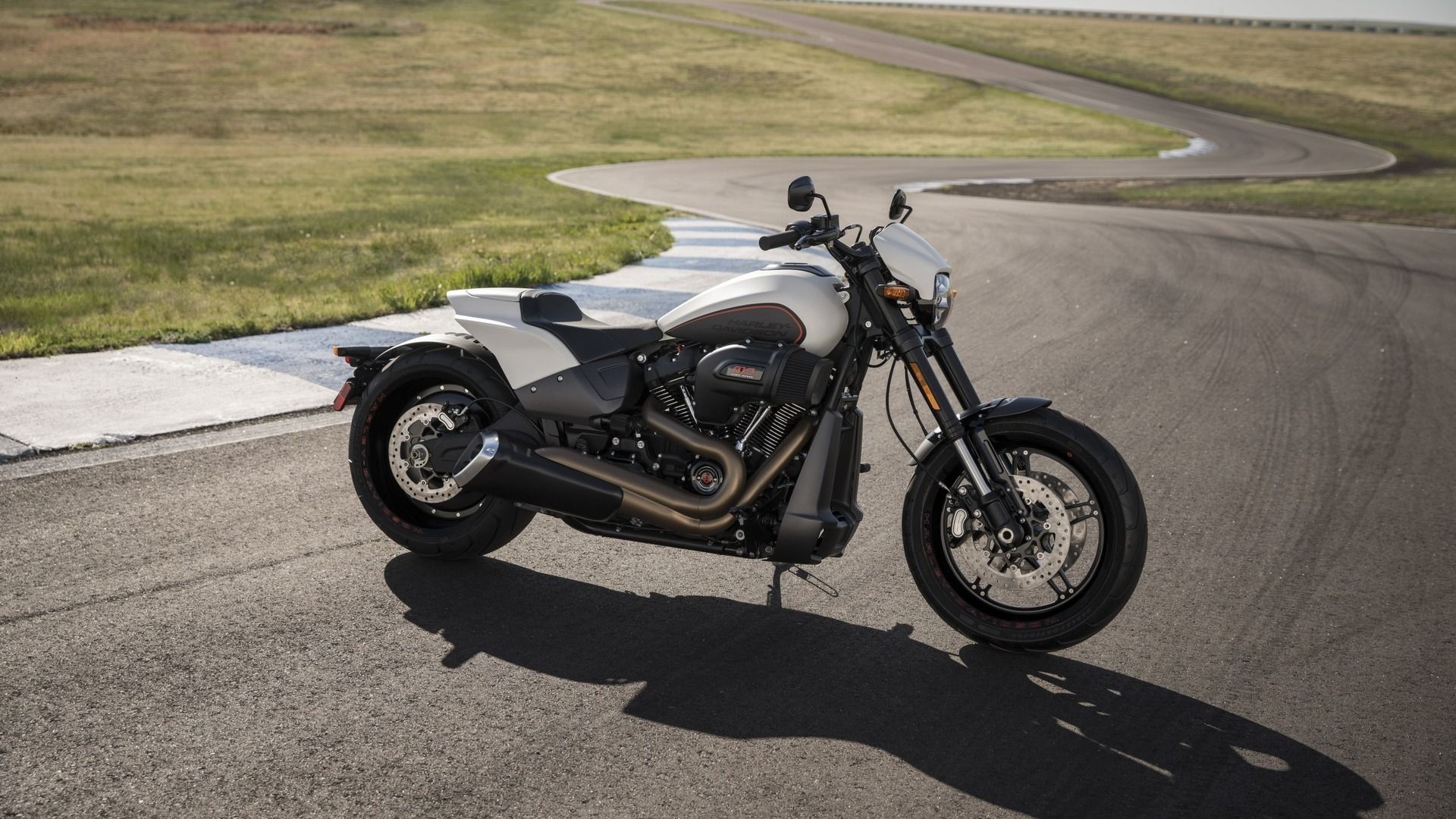10 reasons to love the 2024 harley-davidson breakout