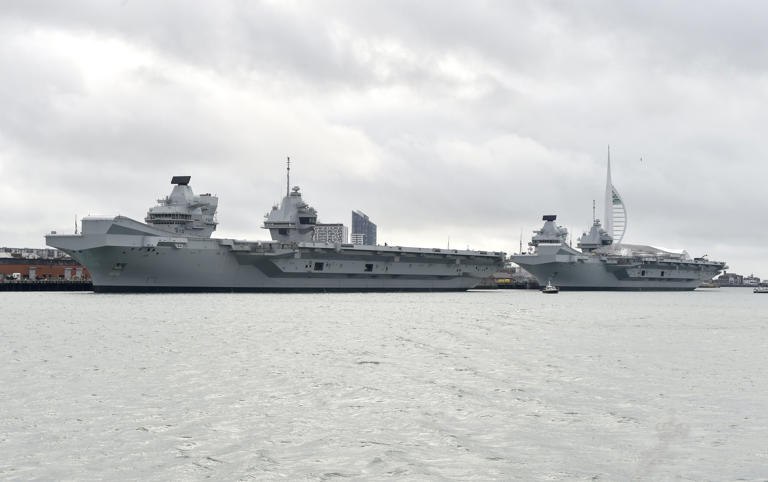 Royal Navy: HMS Queen Elizabeth tech fault similar to HMS Prince of ...