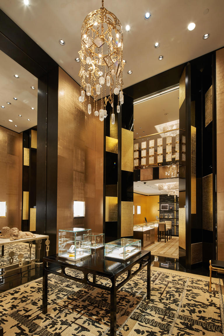 EXCLUSIVE: Chanel's First Watch and Jewelry Flagship in the U.S ...