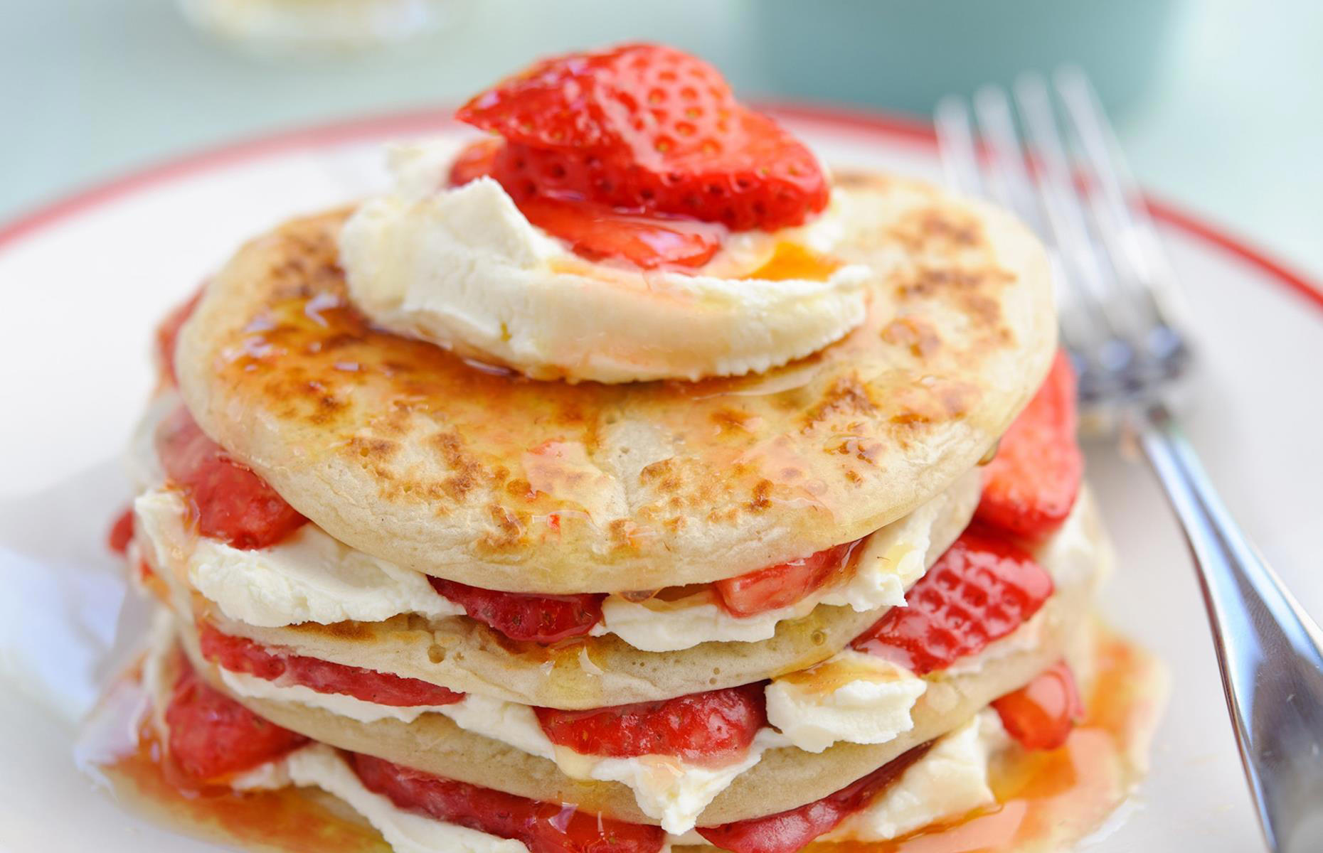 Follow these steps to make perfectly fluffy pancakes