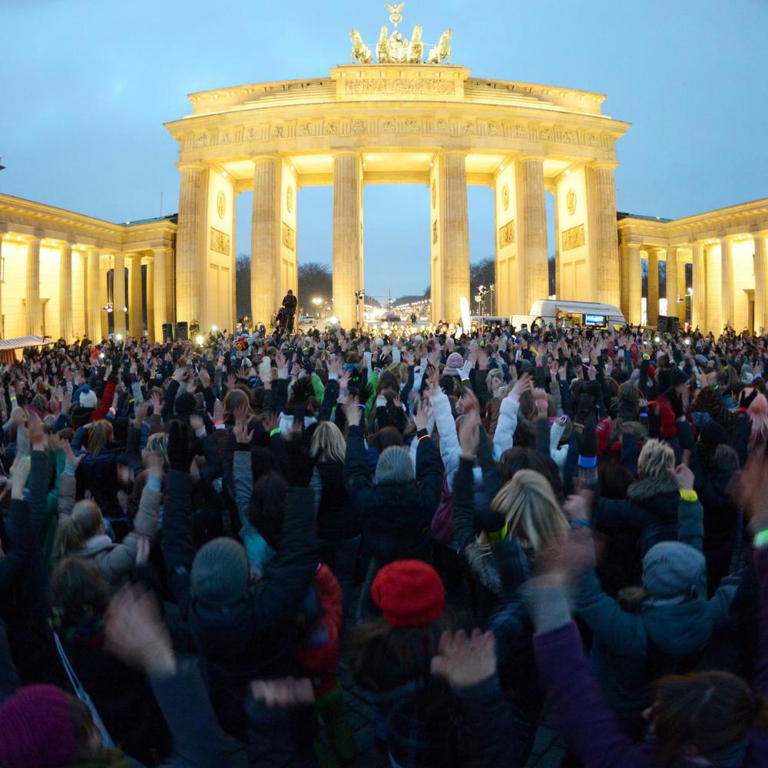 „one Billion Rising“ Am Valentinstag In Berlin Initiative Aus Reinickendorf Organisiert Tanz