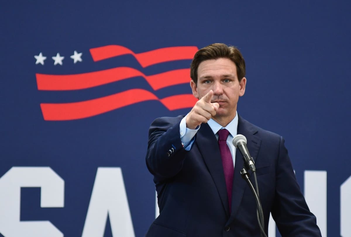 <p><strong>Disney is set to appeal its refusal for a lawsuit against Ron DeSantis, who stripped the company of its rights for disagreeing with the Governor’s views on the teaching of sexual orientation in classrooms.</strong></p>