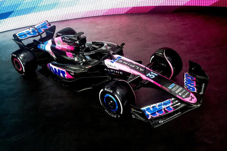 Alpine F1 presenta el A524 de Ocon y Gasly para 2024 en dos versiones