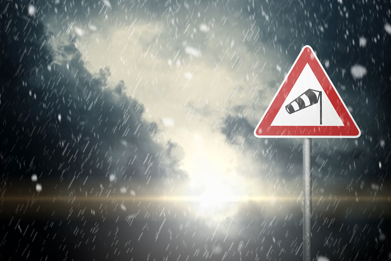 el peligro del efecto pantalla en la carretera: cómo conducir para evitar riesgos