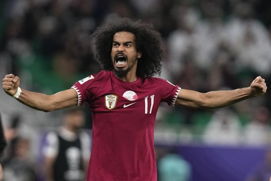 카타르, 강호 이란 꺾고 결승행...요르단과 아시아 최강 다퉈