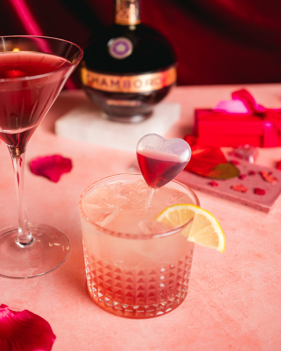 29 Pink Cocktails For Valentine's That'll Make Your Date Swoon