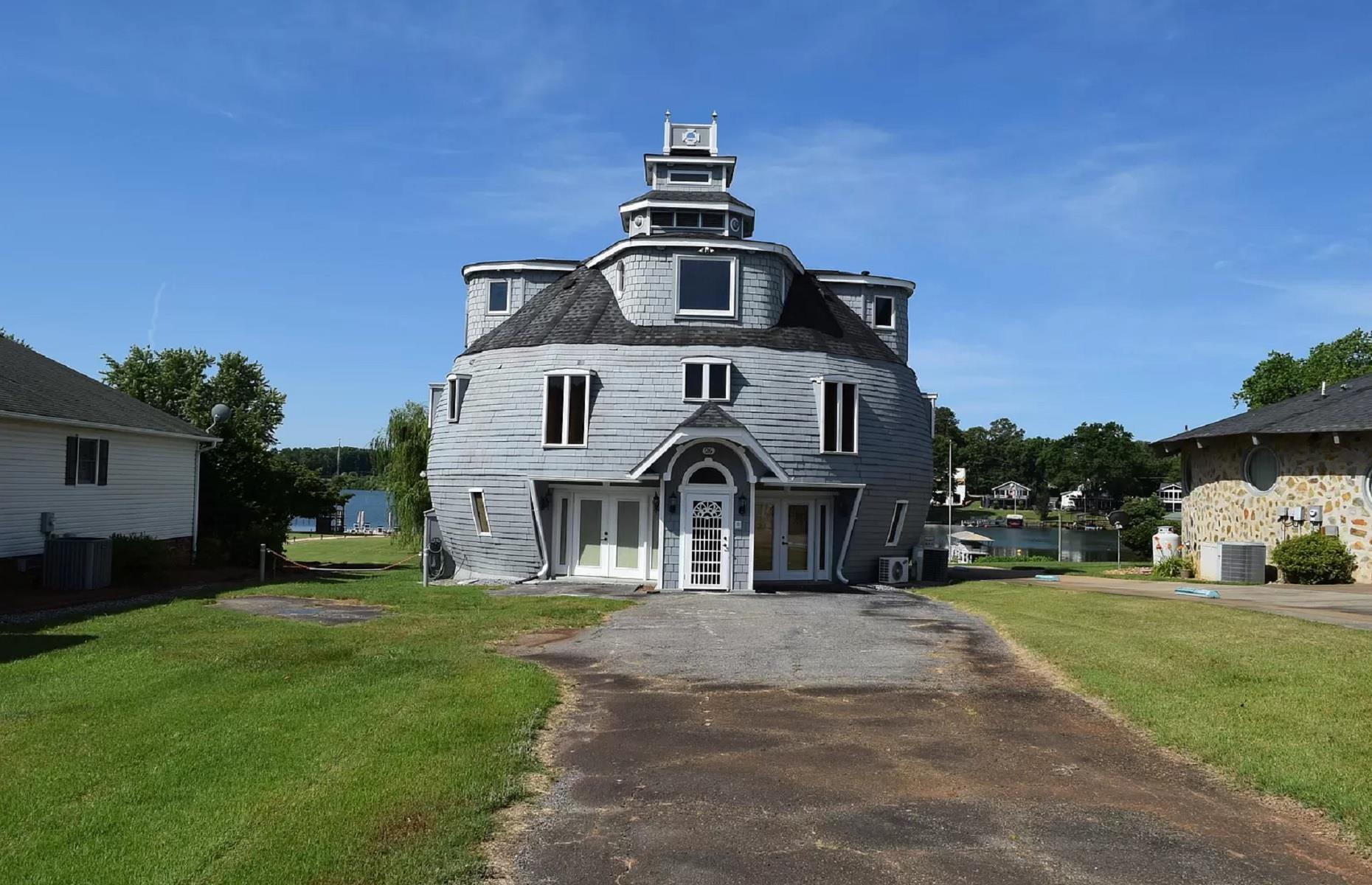 The 14 most bizarre homes in the US