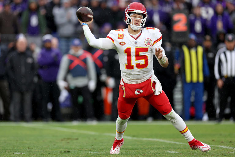 49ers vs. Chiefs preview Expert predictions, picks and odds for Super