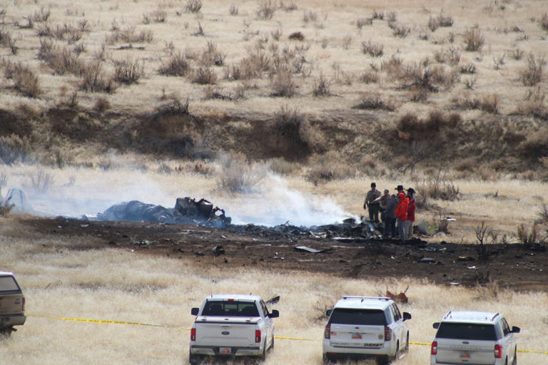 Plane crashes on UtahColorado border with two on board, no survivors found