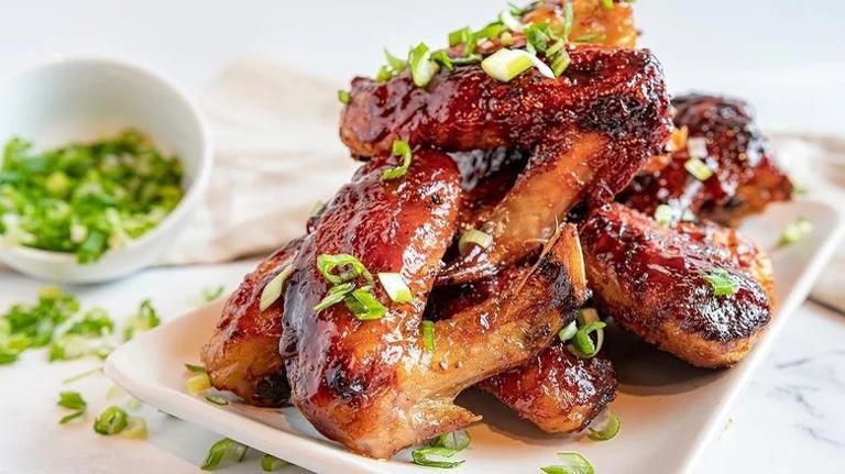 12 Wing Recipes For The Ultimate Super Bowl Spread