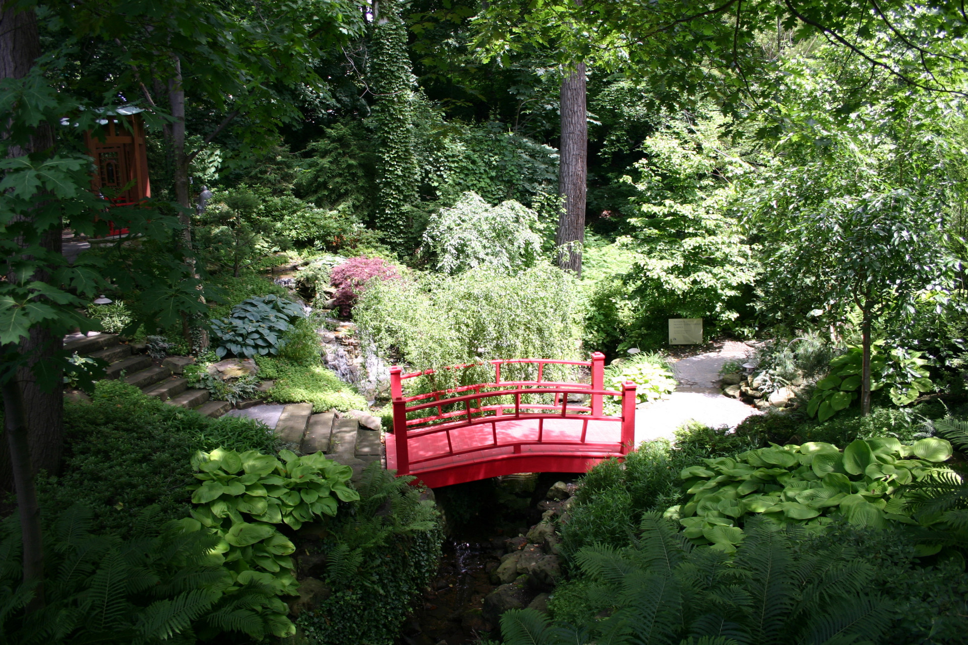 Though there is a variety of lovely gardens scattered throughout the US, the Cleveland Botanical Garden has a special 'Secret Garden' quality to it that is hard to top.<p><a href="https://www.msn.com/en-us/community/channel/vid-7xx8mnucu55yw63we9va2gwr7uihbxwc68fxqp25x6tg4ftibpra?cvid=94631541bc0f4f89bfd59158d696ad7e">Follow us and access great exclusive content every day</a></p>