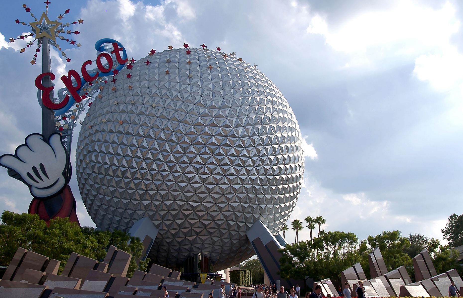 The world's most popular theme parks, ranked