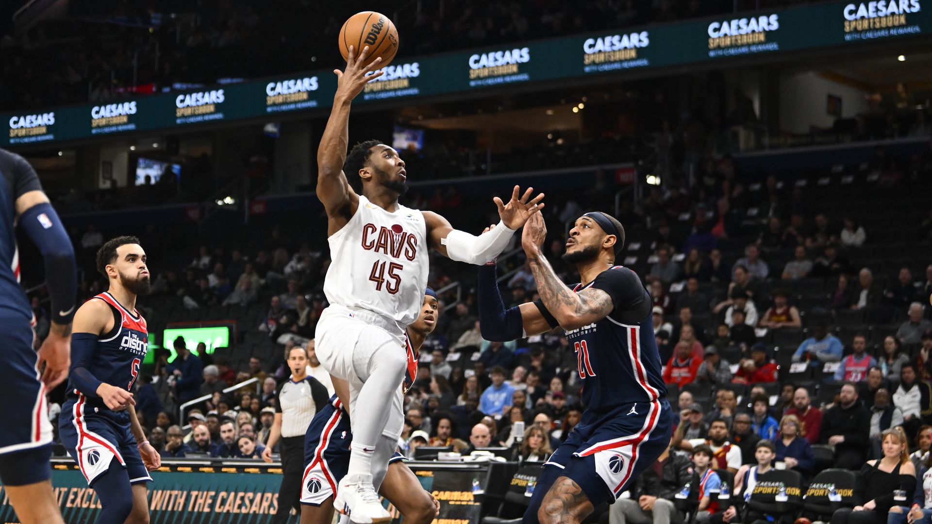 cavaliers withstand the wizards, win 114-106