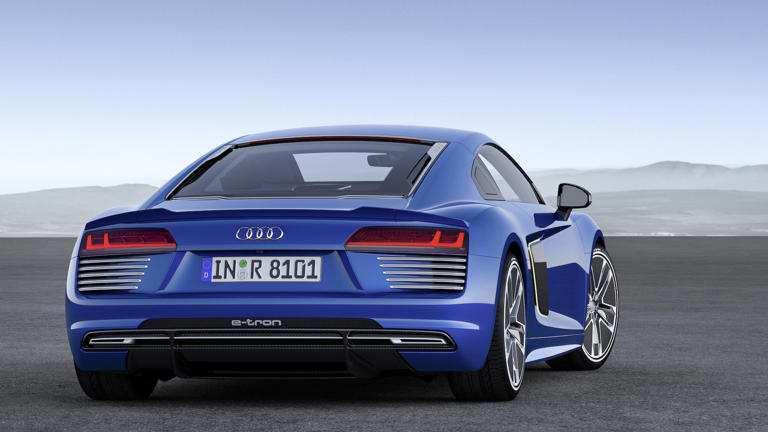 Audi Extends R8 Supercar Production To Meet Demand