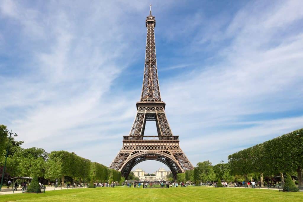 <p>The Eiffel Tower is an emblem of Paris, but the experience of visiting can be less romantic than expected. The long queues for the elevators, the crowded viewing platforms, and the overpriced cafes nearby can detract from the charm of this architectural wonder.</p><p><a href="https://www.msn.com/en-us/channel/source/Lifestyle%20Trends/sr-vid-k30gjmfp8vewpqsgk6hnsbtvqtibuqmkbbctirwtyqn96s3wgw7s?cvid=5411a489888142f88198ef5b72f756ad&ei=13">Follow us for more of these articles.</a></p>