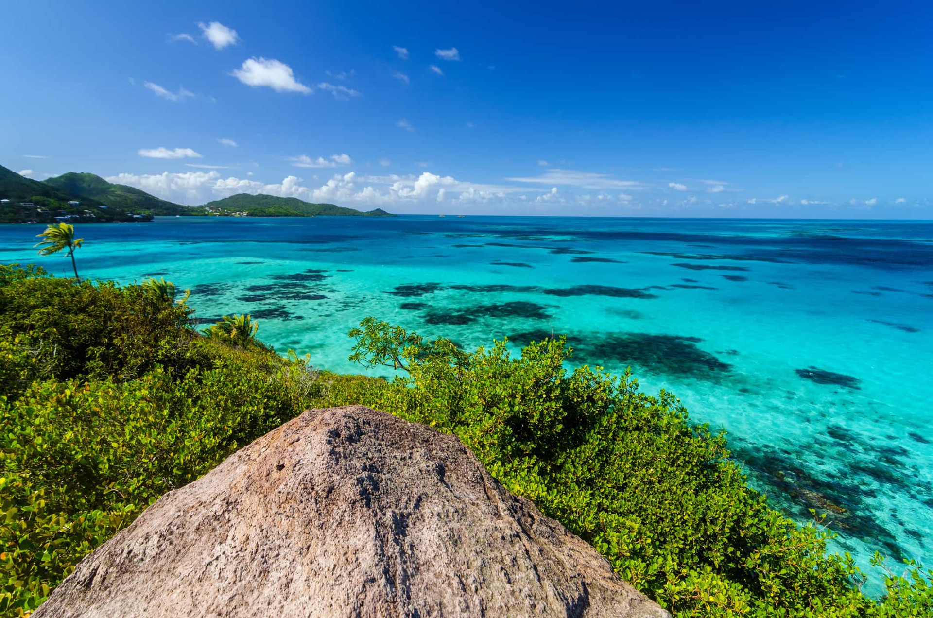 Isla de Providencia, also known as Old Providence, falls within a UNESCO Marine Protected Area, the Seaflower Biosphere Reserve. The island exudes a distinctly Caribbean flavor, and the inhabitants mostly speak an English-based creole language rather than Spanish.