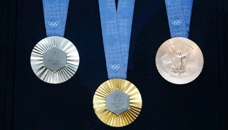 Paris Olympics Medals to feature Eiffel Tower fragment: Unique hexagon ...