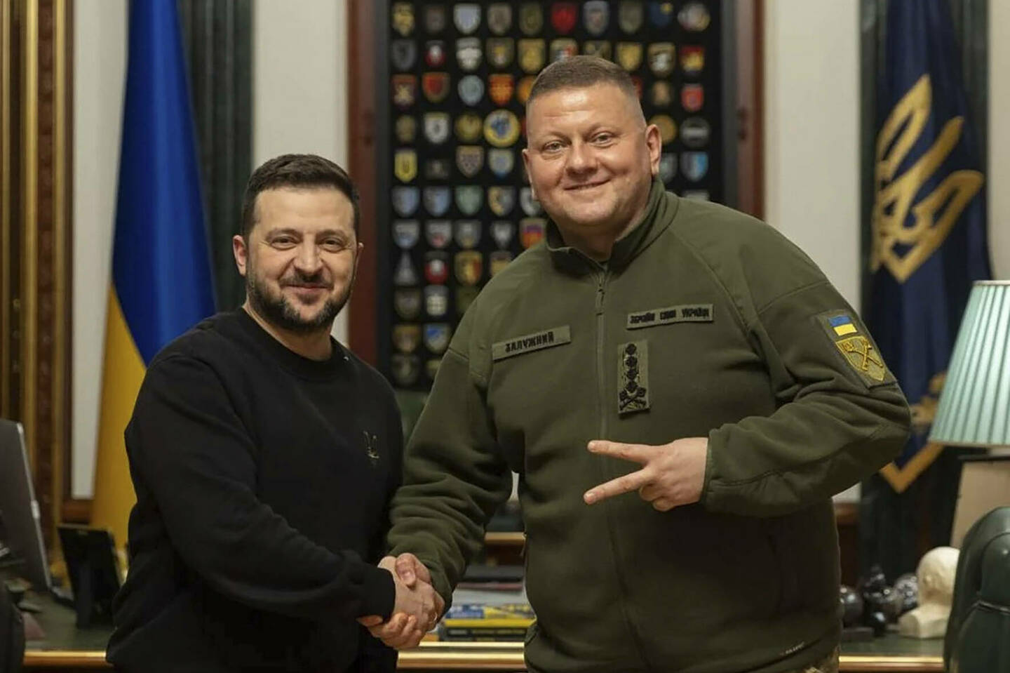 Guerre En Ukraine : Zelensky Nomme Un Nouveau Commandant En Chef De L’armée