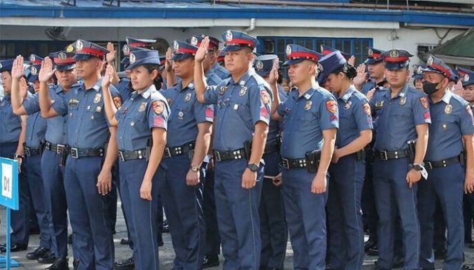 5 airport cops axed for p15k extortion
