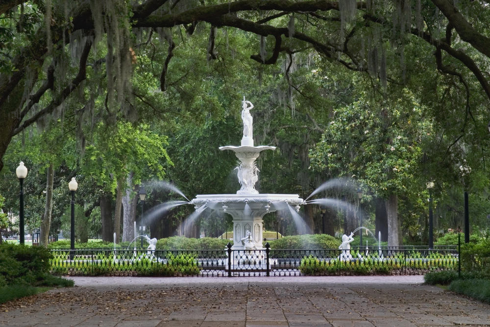 <p><span>There is more free history around Savannah than you could possibly take in. All of the squares have historical monuments and educational insights, and there is no fee for any of them! </span></p>