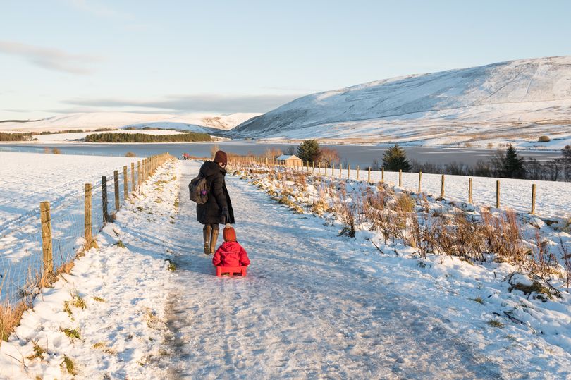 exact date 'major snow' in scotland could fall as cold snap from greenland nears
