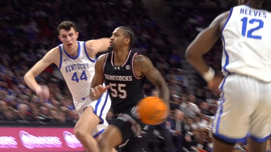 South Carolina Dominates UK In Upset