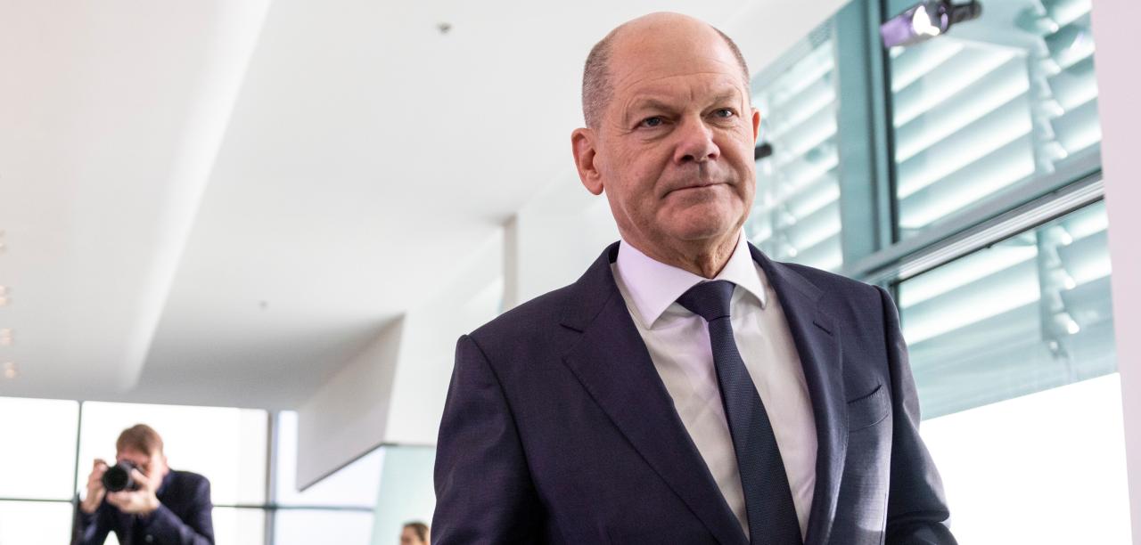 Kanzler Scholz Räumt Fehler Ein