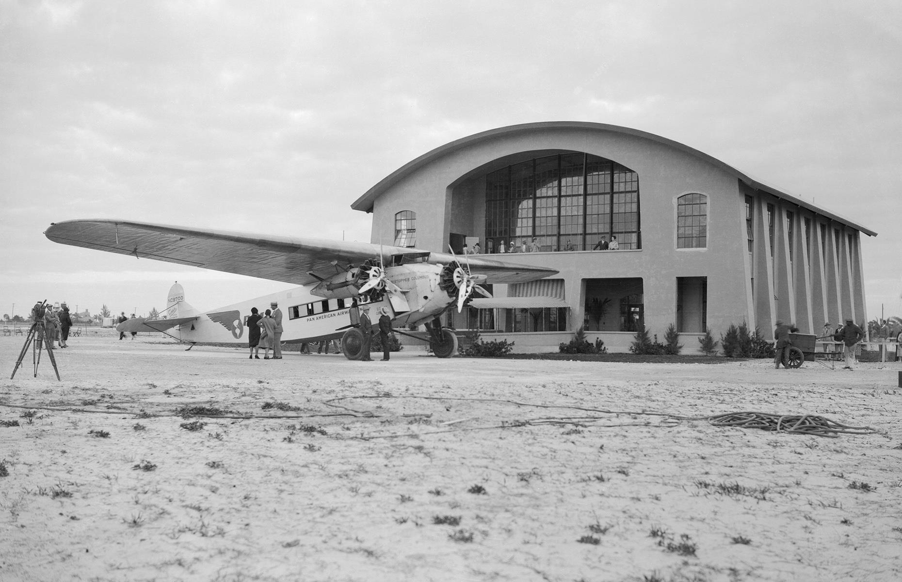 Vintage Photos Of America’s Oldest Airports