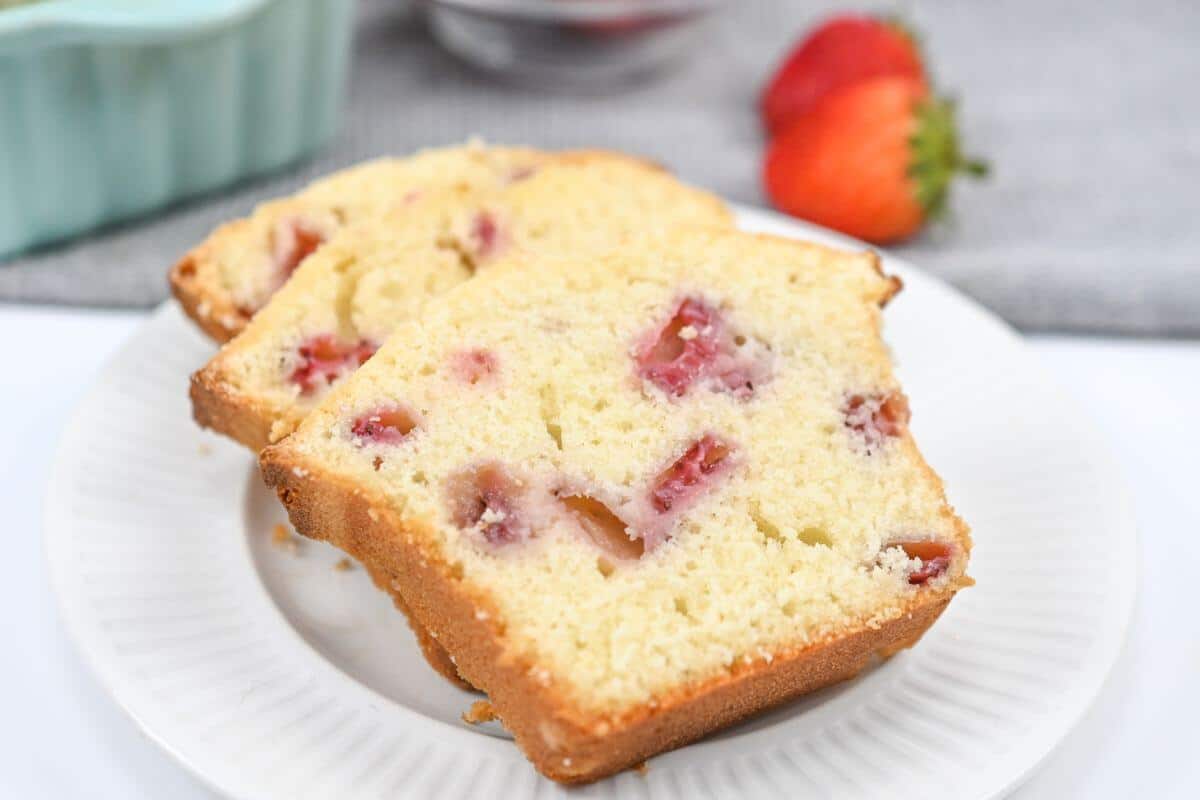 <p>One bite, and you’ll see why the taste of strawberry pound cake is so irresistible. It’s baked to perfection with real strawberries making it a delightful treat for any occasion.<br><strong>Get the Recipe: </strong><a href="https://littlebitrecipes.com/strawberry-pound-cake/?utm_source=msn&utm_medium=page&utm_campaign=msn">Strawberry Pound Cake Mini Loaf</a></p>