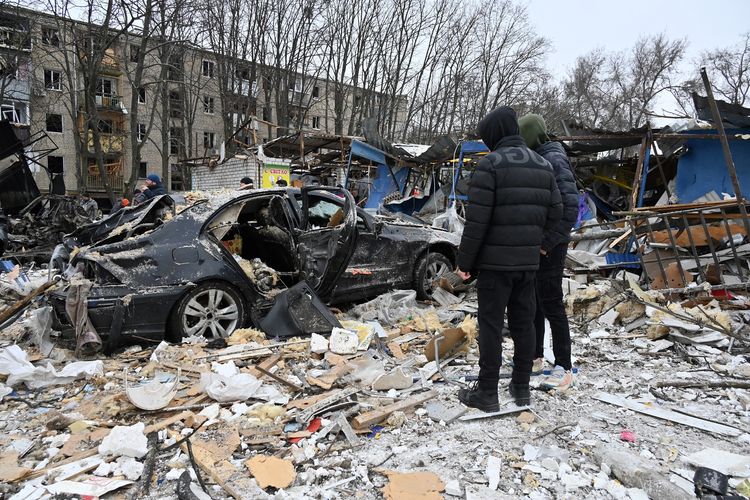 rangkuman hari ke-737 serangan rusia ke ukraina: bantuan belanda | situasi pemakaman navalny