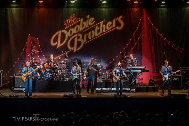 Doobie Brothers, Steve Winwood announce 2024 tour with Chicago date