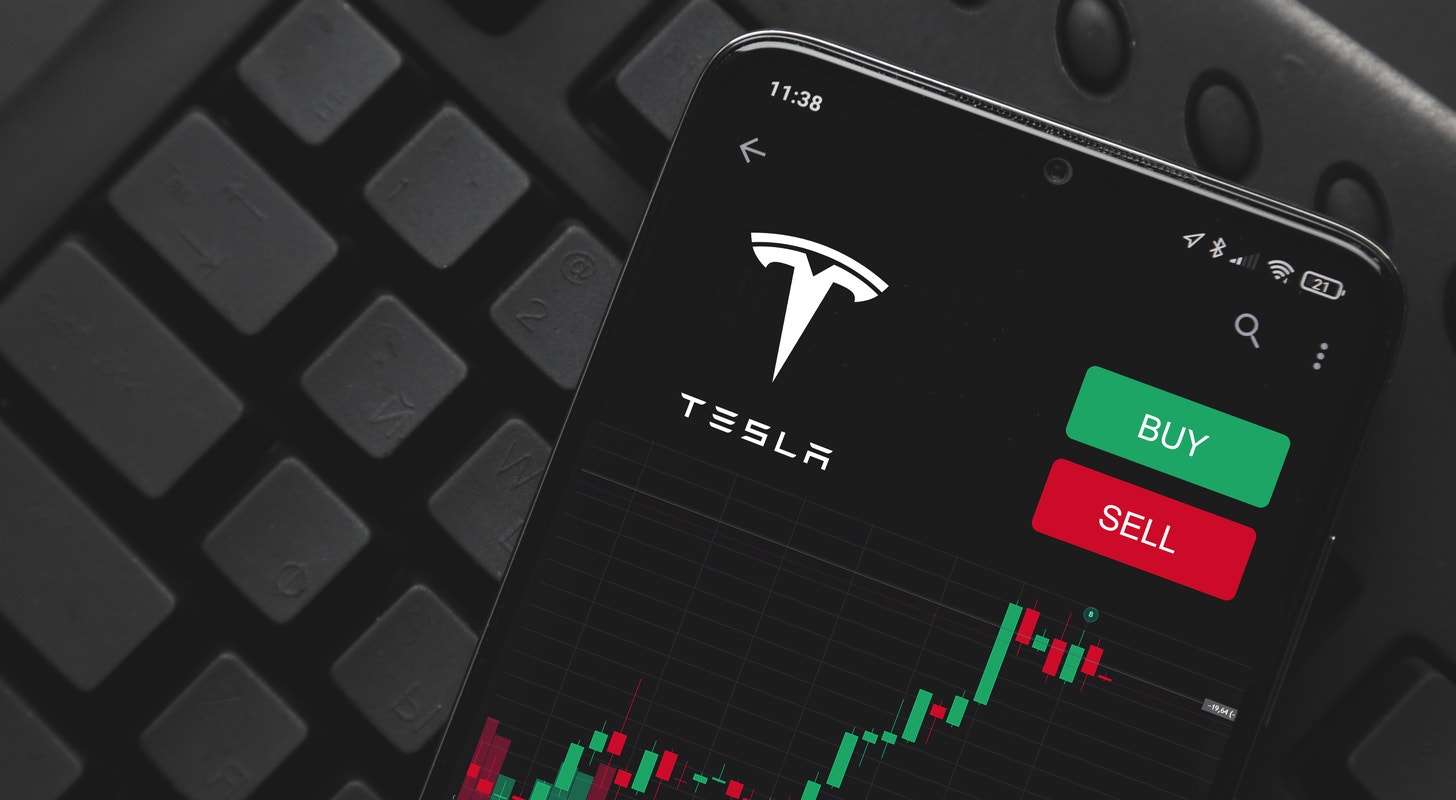 Trading Strategies For Tesla Stock Before And After Q4 Earnings