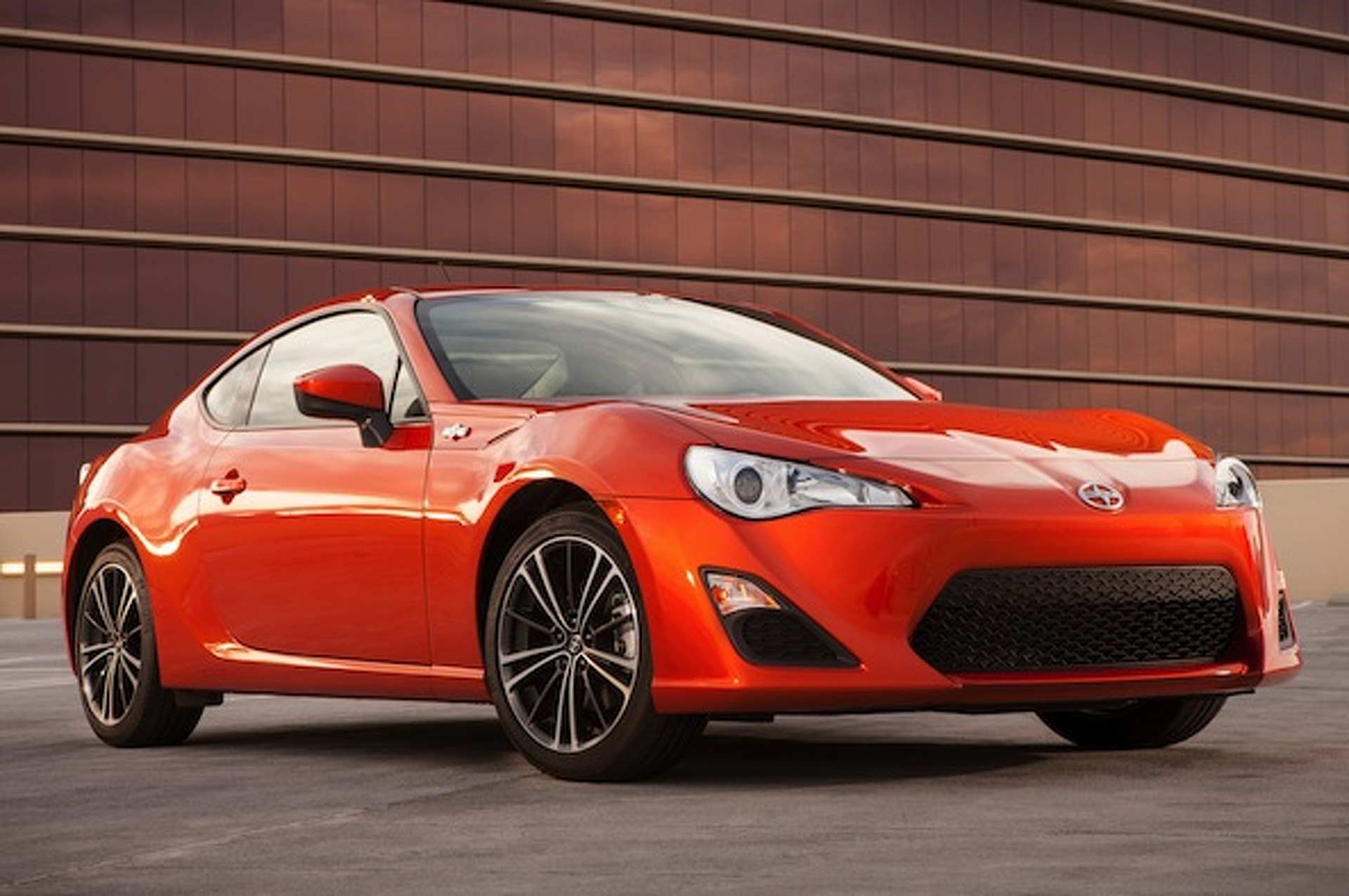 Toyota Will Now Sell You A Certified Pre Owned Car With 125 000 Miles