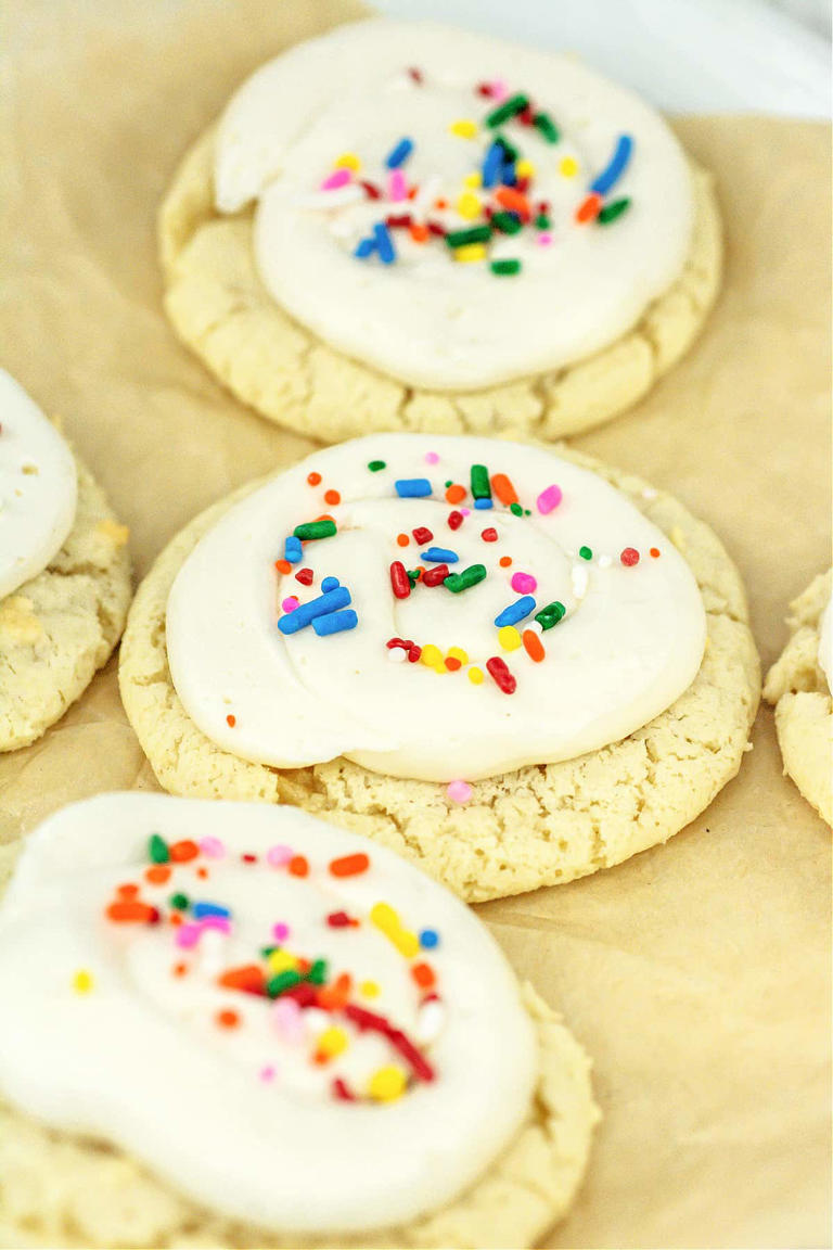 Easy to Make Sour Cream Cookies