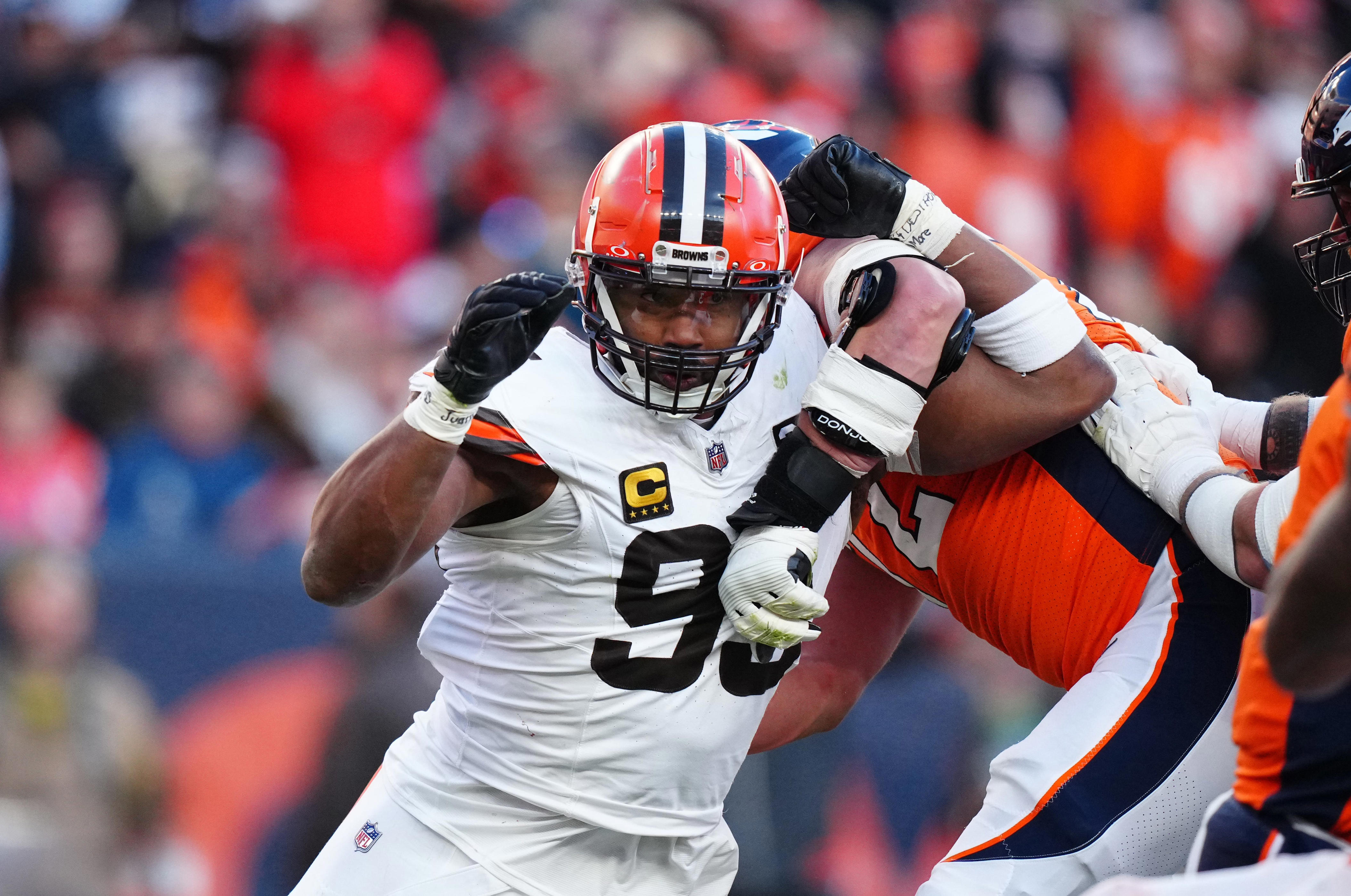 Browns DE Myles Garrett Beats Out T.J. Watt For NFL Defensive Player Of ...