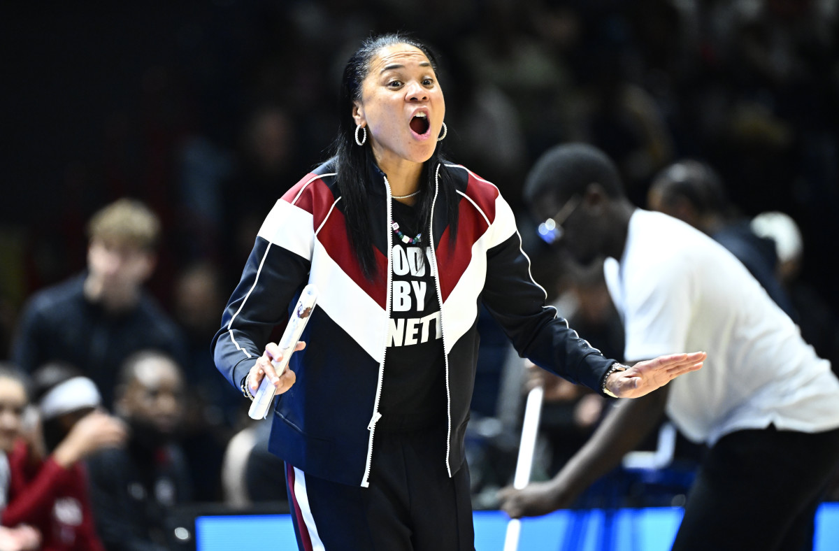 dawn staley talks challenge of playing at lsu, gameplan for angel reese
